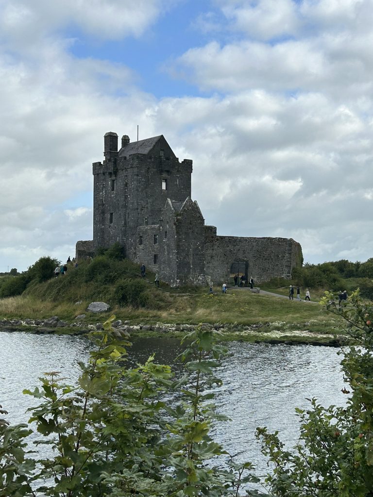 Dunguaire castle